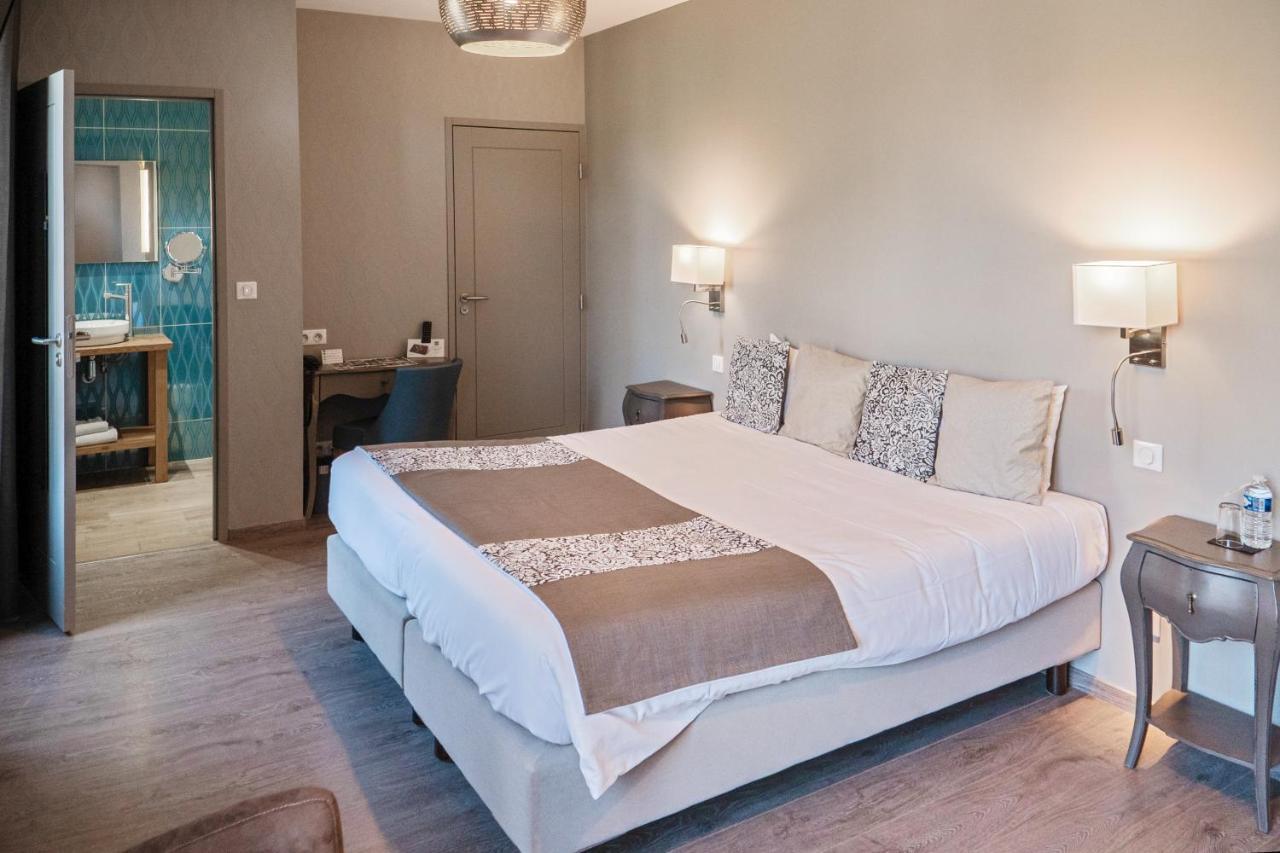 Logis - De L'abbaye Hotel 3*